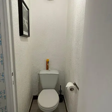 Apartment Cosy Avec Piscine ,parking Et Jardin Villeneuve-les-Avignon