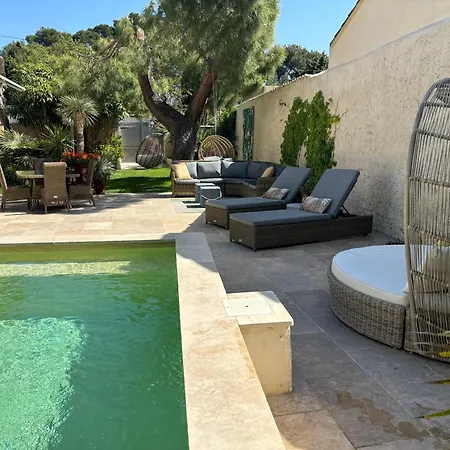 Apartment Cosy Avec Piscine ,parking Et Jardin Villeneuve-les-Avignon
